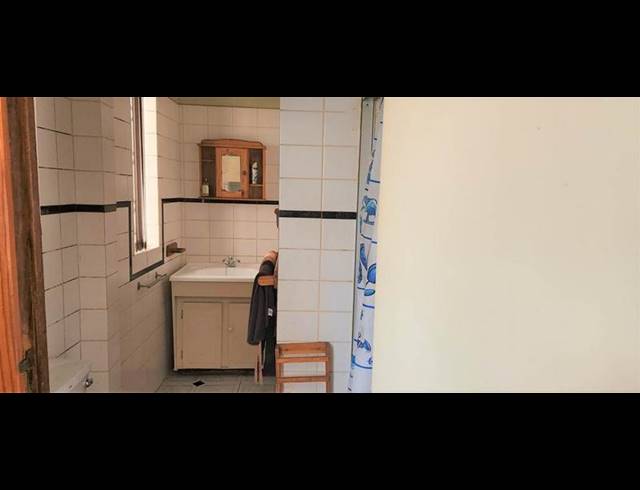 4 BEDROOM HOUSE FOR SALE IN KENSINGTON